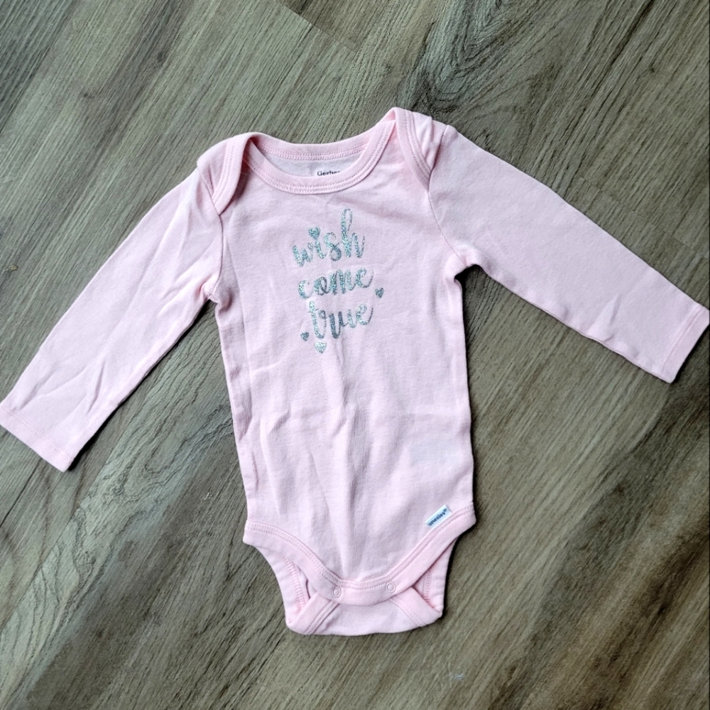 2-Pack Bodysuits 3-6m 1 Short Sleeve 1 Long Sleeve